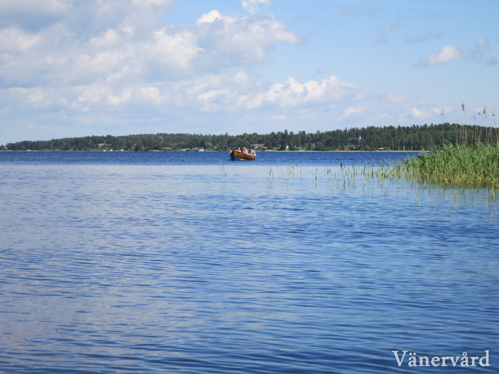 Ute på Hammarösjön